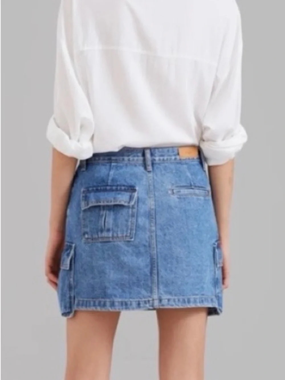 The Frankie Shop Taylor Denim Cargo Skirt Size Small